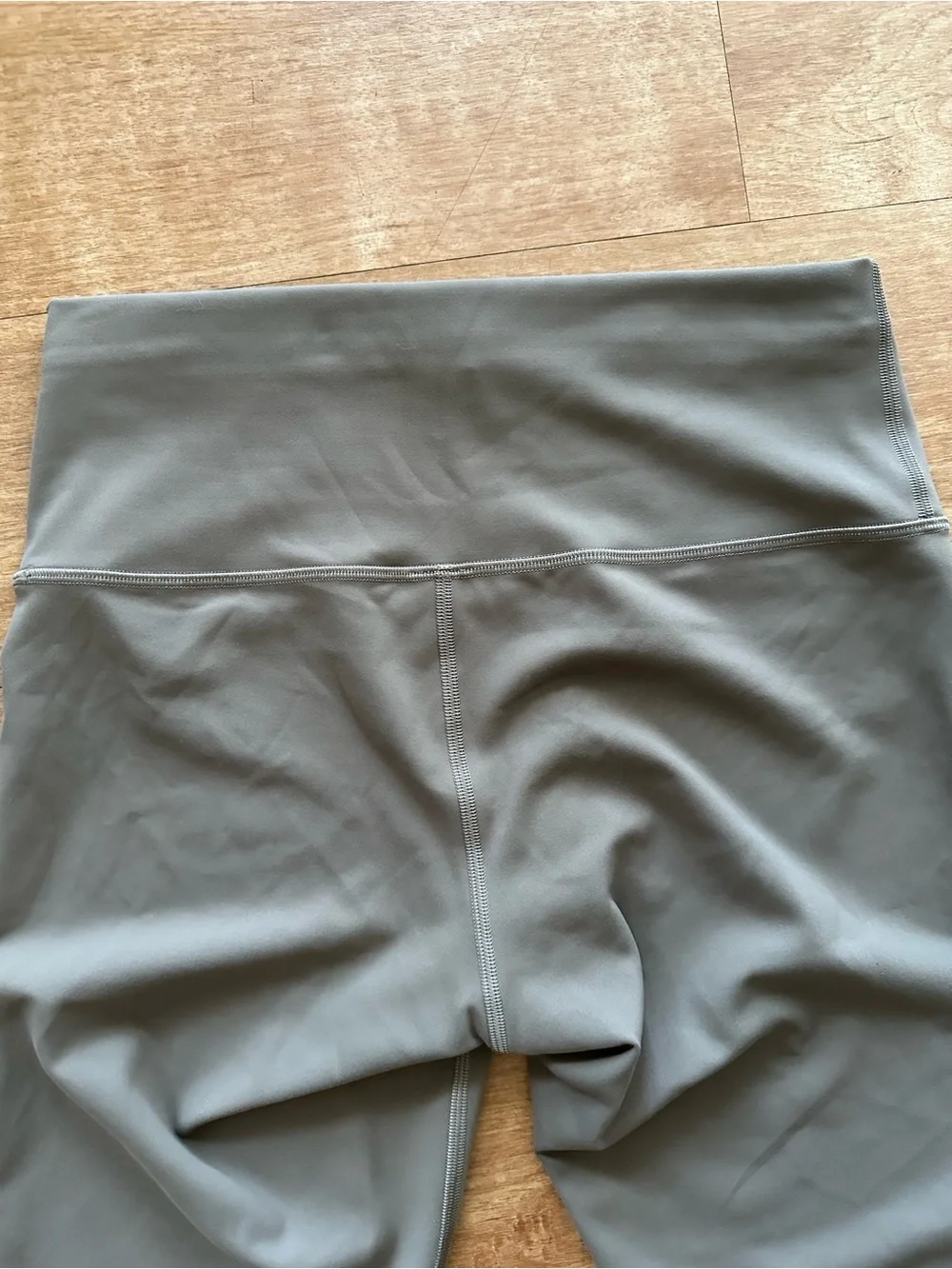 Lululemon Wunder Train HR Crop 23